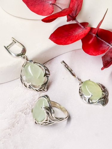 Серебряное кольцо